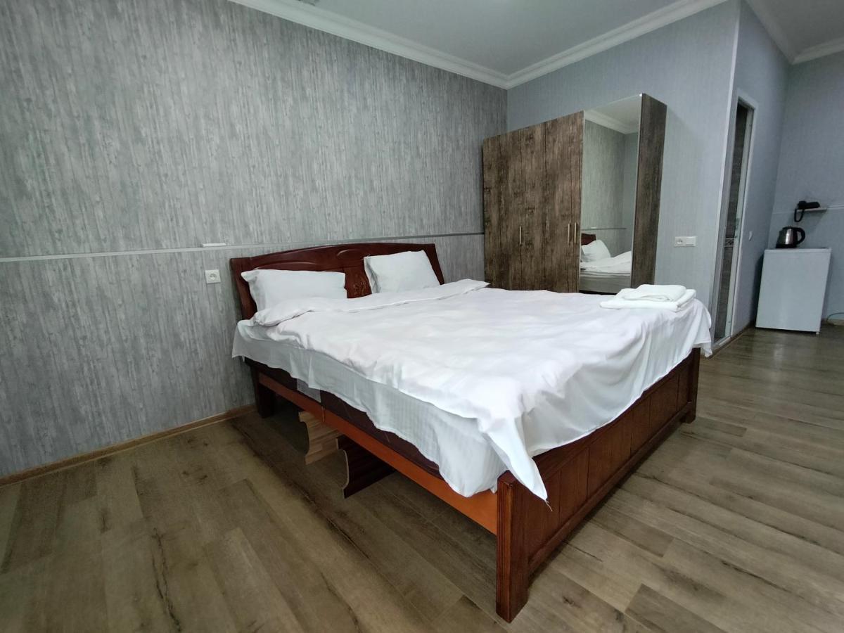 Hotel New Star Tbilisi Exterior foto